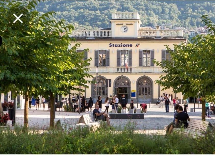 Mary House Lägenhet Sondrio Exteriör bild